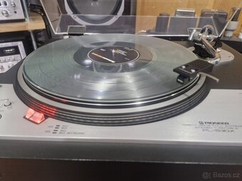 gramofon Pioneer PL 530 - 5