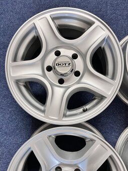 5x114,3 R15 alu disky Jeep Cherokee - TOP STAV - 5