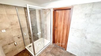 Pronájem bytu s garážovým stáním 1+1 41 m², Znojmo, ul. Kosm - 5