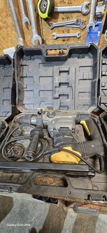 Prodám kladivo vrtací Proteco 1500 W, SDS MAX, 40 mm - 5