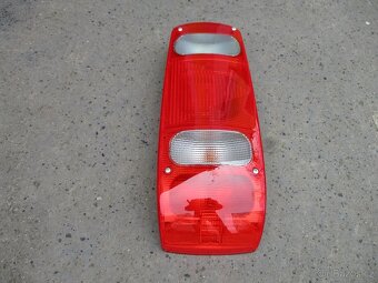 zadní světlo na karavan - 5