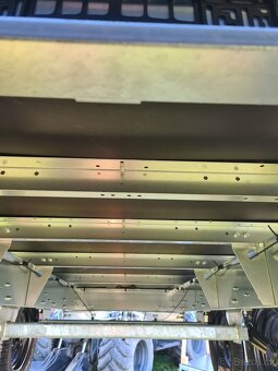 nový , dvouosý, 300x150, řp. B - 5