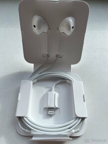 Apple kabelová sluchátka s konektorem lightning - NOVÁ - 5