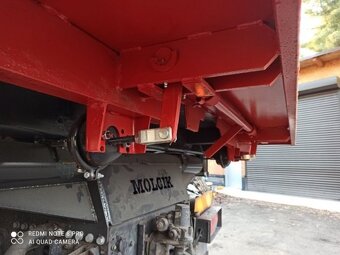 8x6 sklápěč 41t MAN - 5