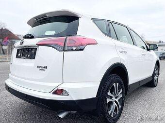 TOYOTA RAV-4 2.0i VALVEMATIC 4x4 2018 112KW WEBASTO TOP - 5