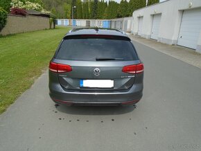 Volkswagen Passat - 5