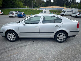 ŠKODA OCTAVIA II Ambiante sedan 1,6 MPI - 5