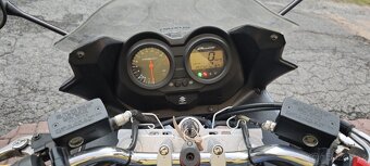 Suzuki GSF Bandit 650 S - 5