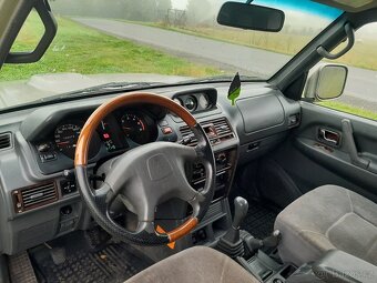 Mitsubishi PAJERO 2.5 TD, 85.KW, V20, 4D56, nová STK 12/2026 - 5