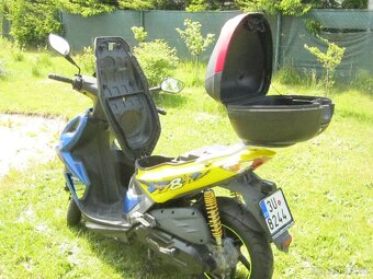 Skútr Kymco super 8 - 5