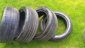 Barum Bravuris 5 215/50 R17 95Y XL vzorek je 4x6.5mm - 5