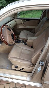 Mercedes E320 CDI Lorinser Elegance / r.2000 / Ř6 válec - 5