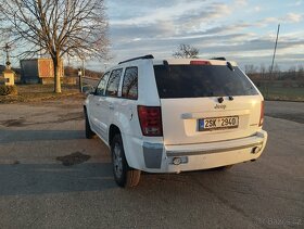Jeep wk 4.7i - 5