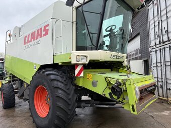Claas Lexion 440 V660 - 5