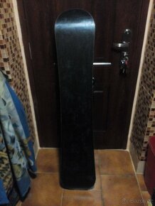 Prodám úplně nový snowboard CRAZY CREEK 125cm dlouhý. - 5