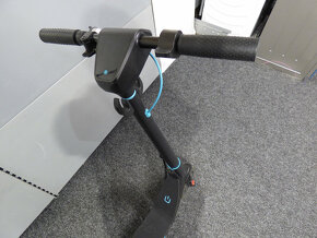 Elektro koloběžka Urbis U5 v záruce - 5