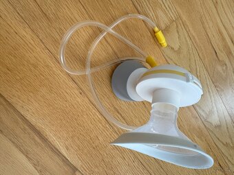 Medela Solo Elektrická Odsávačka + Calma System - 5