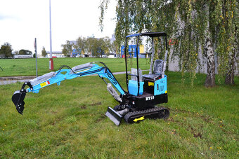 miniBagr HT1000 Basic nekonečná otoč naftový 11koní - 5