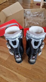 Dámské / dívčí lyžáky (přeskáče) vel. 22.5-23.5 (275mm) - 5