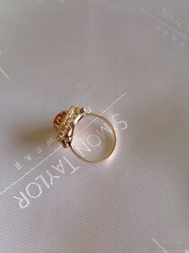 Zlatý starožitný prsten s pravým korálem - 5
