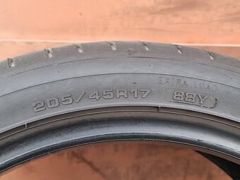 Letní Dunlopl 205/45/17 - 5