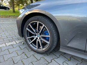 2020 BMW 320d Touring XDrive 140kW AT - 5