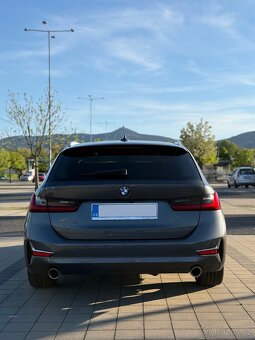 2020 BMW 320d Touring XDrive 140kW AT - 5