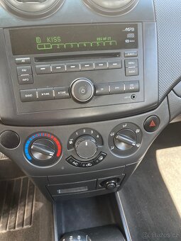 Chevrolet Aveo - 5