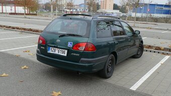 Toyota Avensis Kombi 1, 6 benzín - 5