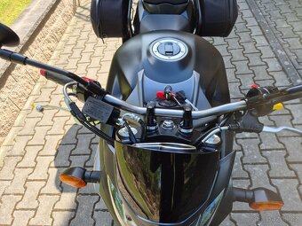 Suzuki GSR 750 - TOP STAV + VÝBAVA - 12 000 KM 123.000,- Kč - 5