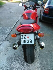 Honda VTR 1000 firestorm - 5