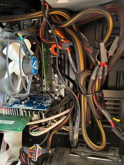 PC Intel Core i3-8100,GeForce GT1030 2GB - 5