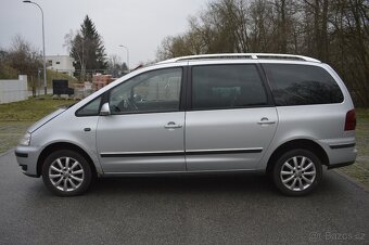 Prodám VW Sharan 2.0 TDI, r.v. 2009, sedm míst - 5