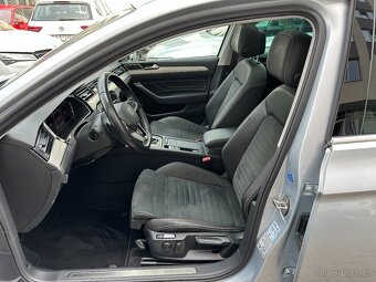 VW Passat B8 Elegance 2.0TDI 110kW DSG VIRTUAL ACC Panorama - 5