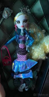 Monster High Haunt Couture Lagoona Blue - 5