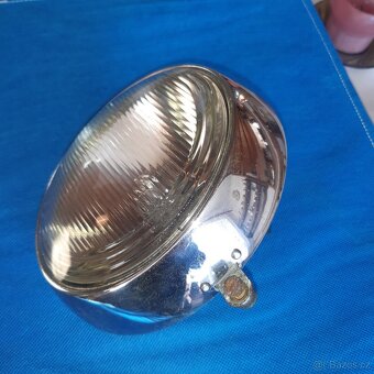 JAWA KÝVAČKS PREDNÍ SVĚTLO - 5