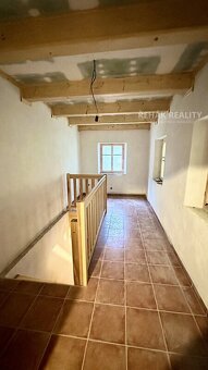 Nabízíme Vám k prodeji dům, bývalý mlýn, podl.plocha 163m2,  - 5