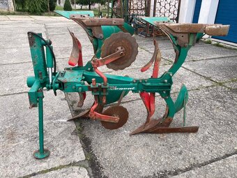 Pluh dvouradličný obracák Regent - 5