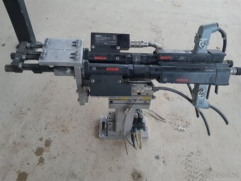 Servo sroubovak Bosch rexrorh - 5