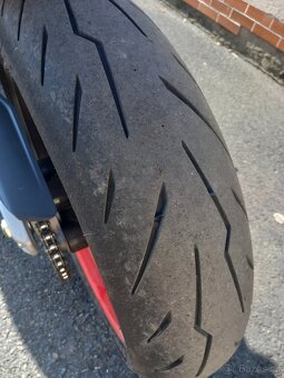 Ducati hypermotard 698 - 5