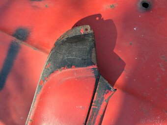 Zadní blatniky Škoda 100 - 5