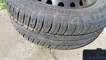 Prodám letní pneu 185/60 R14 - 5