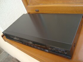 Technics hi-fi tuner -Top stav - 5