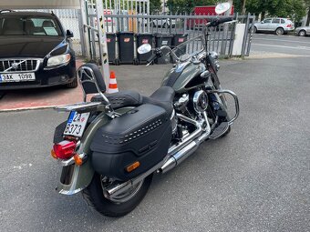 Prodám Harley-Davidson FLHC Softail Heritage 1745 cm3 64 kW - 5