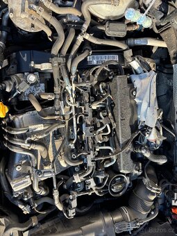 VW Golf 7 variant combi barva LH5X 1,6tdi na díly - 5