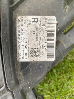 Světlo pravé přední Škoda Fabia III 6v1941016D - 5