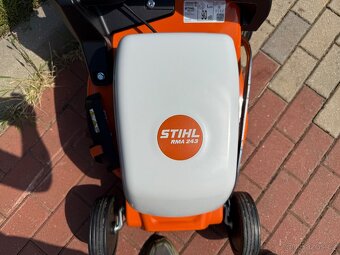 AKU sekacka STIHL-ZÁNOVNÍ - 5