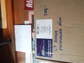 Škoda Fabia II Přední práva stahovačka okna - 5