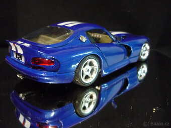 Dodge Viper GTS Coupe Bburago 1/18 - 5