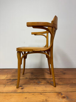 Oblíbená křesla TON č.25 (větší model) 7 kusů - 5